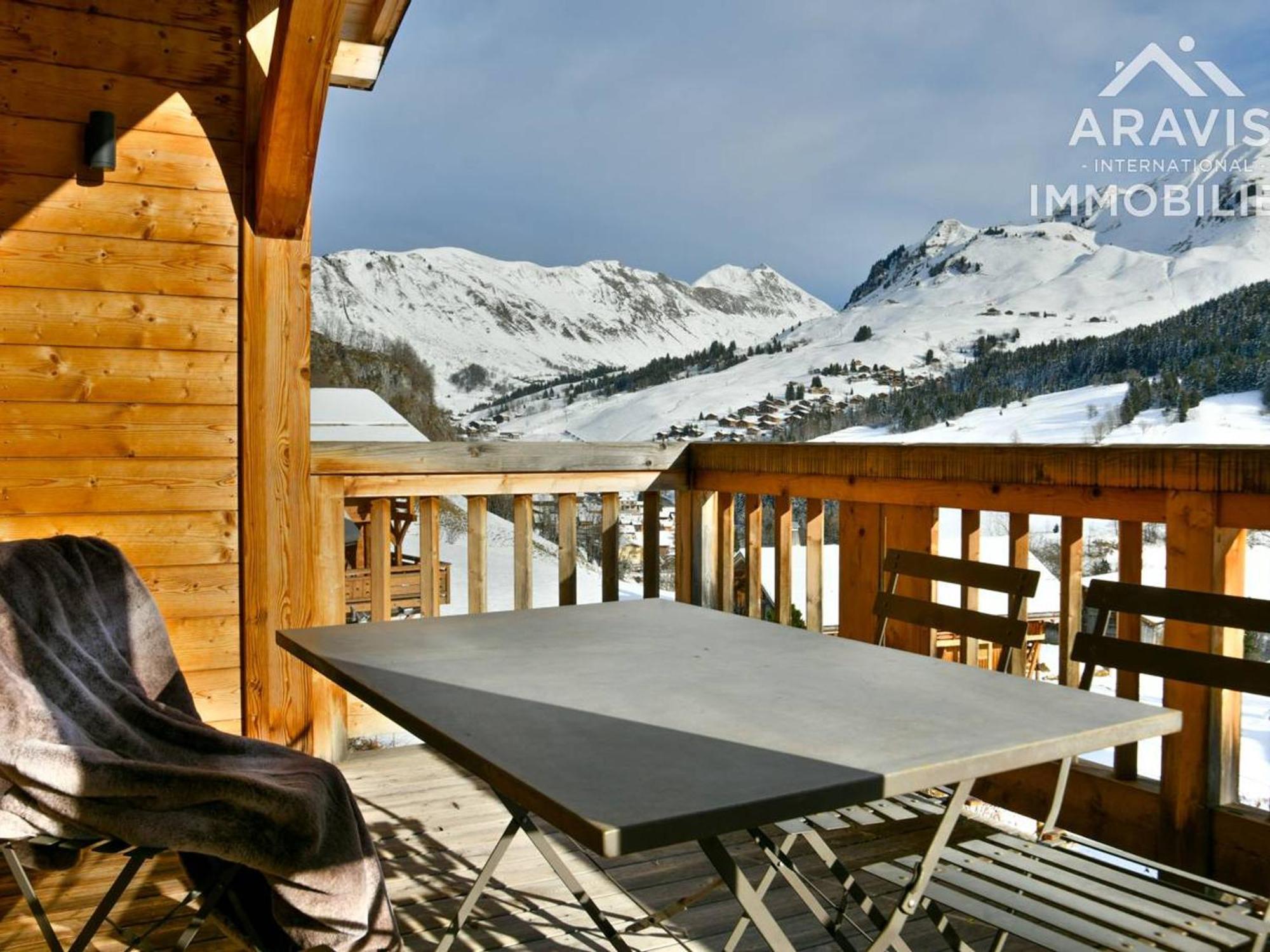 Chalet 5 Chambres Pour 8 Pers. Avec Wi-Fi Et Garage Au Grand-Bornand - Fr-1-391-199 Le Grand-Bornand Exterior foto